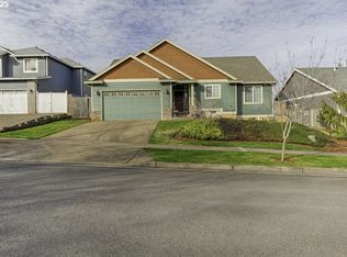 2455 Reindeer Ave NW, Salem, OR 97304