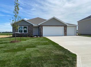 611 Aviation Dr, Ossian, IN 46777