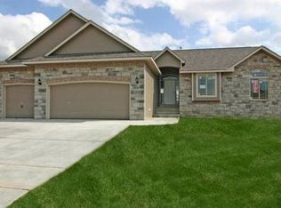 2009 E Wyndham Rd, Wichita, KS 67219