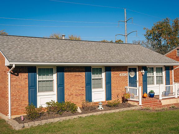 3rd image of 4726 Long Acre Dr NE