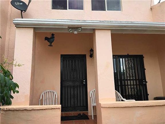 2nd image of 13875 NE 4th Ave #0