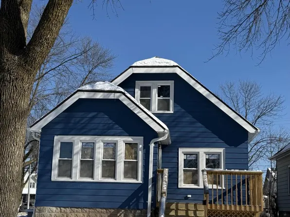 4676 North 38th STREET, Milwaukee, WI 53209