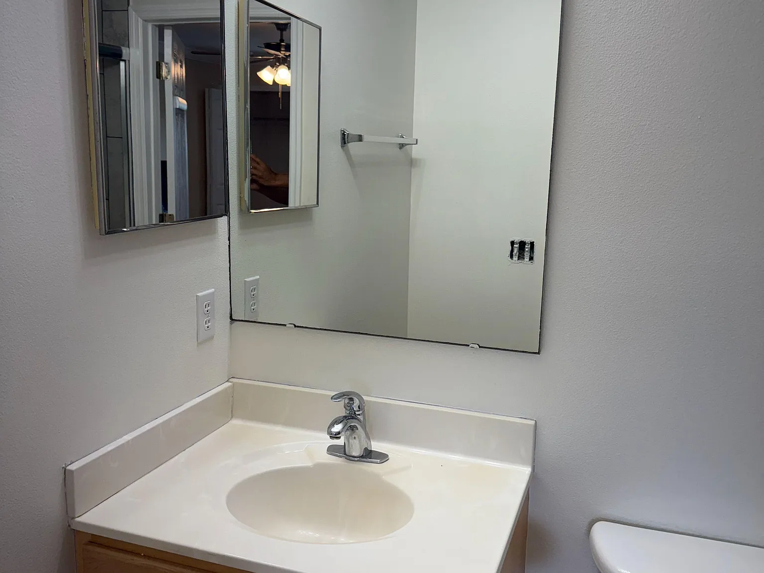 4 bed, 6.5 bath, 3884 sqft, $1,092 — Photo 4