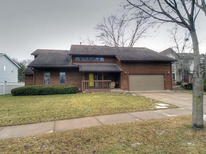 1st image of 622 Westwood Dr