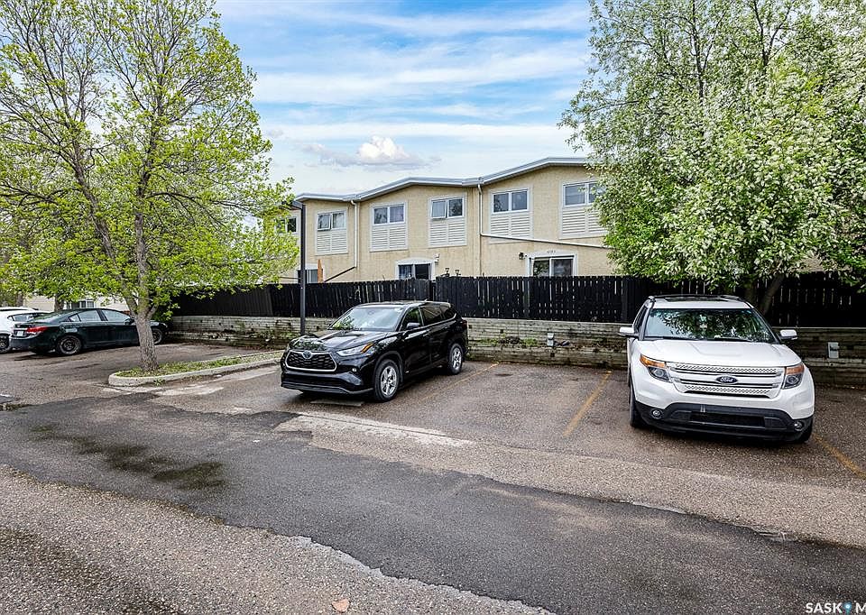 1st image of UNIT G-4220 CASTLE ROAD