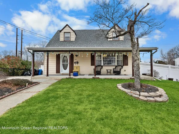 350 East Road, Belford, NJ 07718