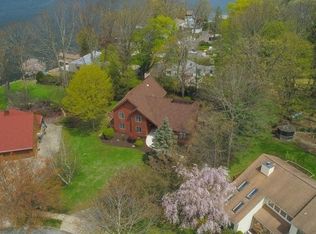 10 Auriemma Ct, Landing, NJ 07850