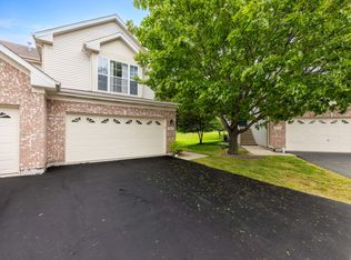 307 Lake Gillilan Way, Algonquin, IL 60102