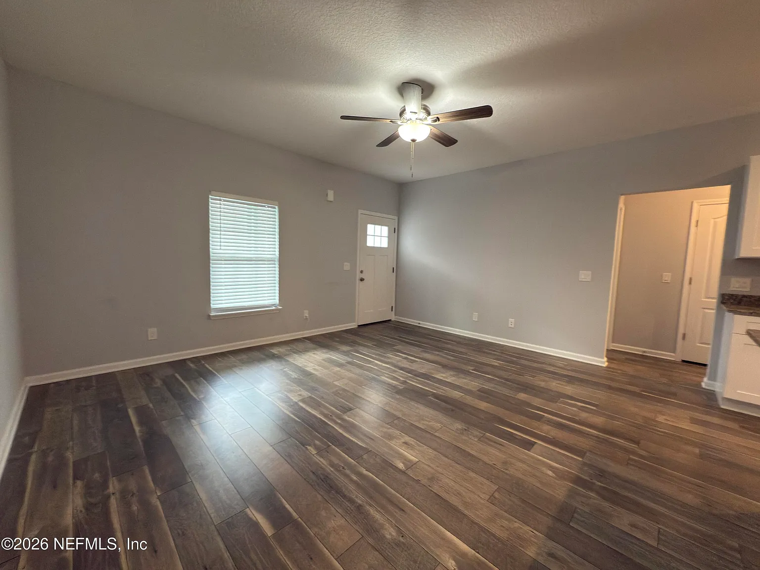 3 bed, 2.0 bath, 1191 sqft, $1,950 — Photo 3