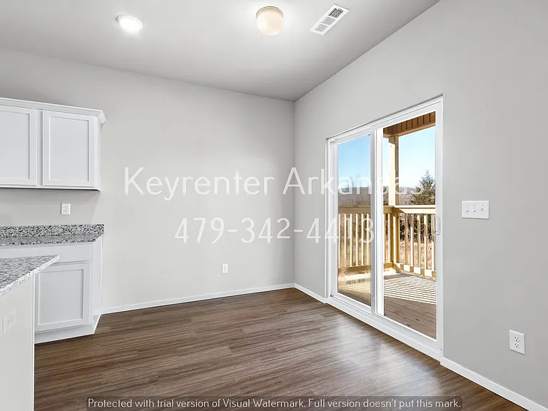 811 E Sparrow Cir — Photo 21