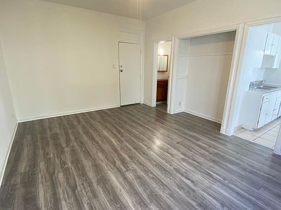 5th image of 265 S Columbia Ave #206