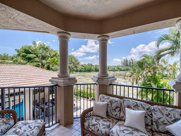 8801 Wellington View Dr — Photo 26