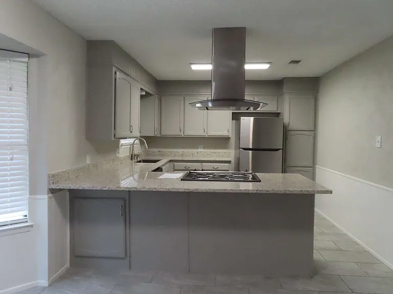 1328 Blanco Ct — Photo 5