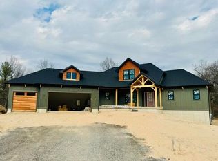 400 Sabine Dr #8, Muskegon, MI