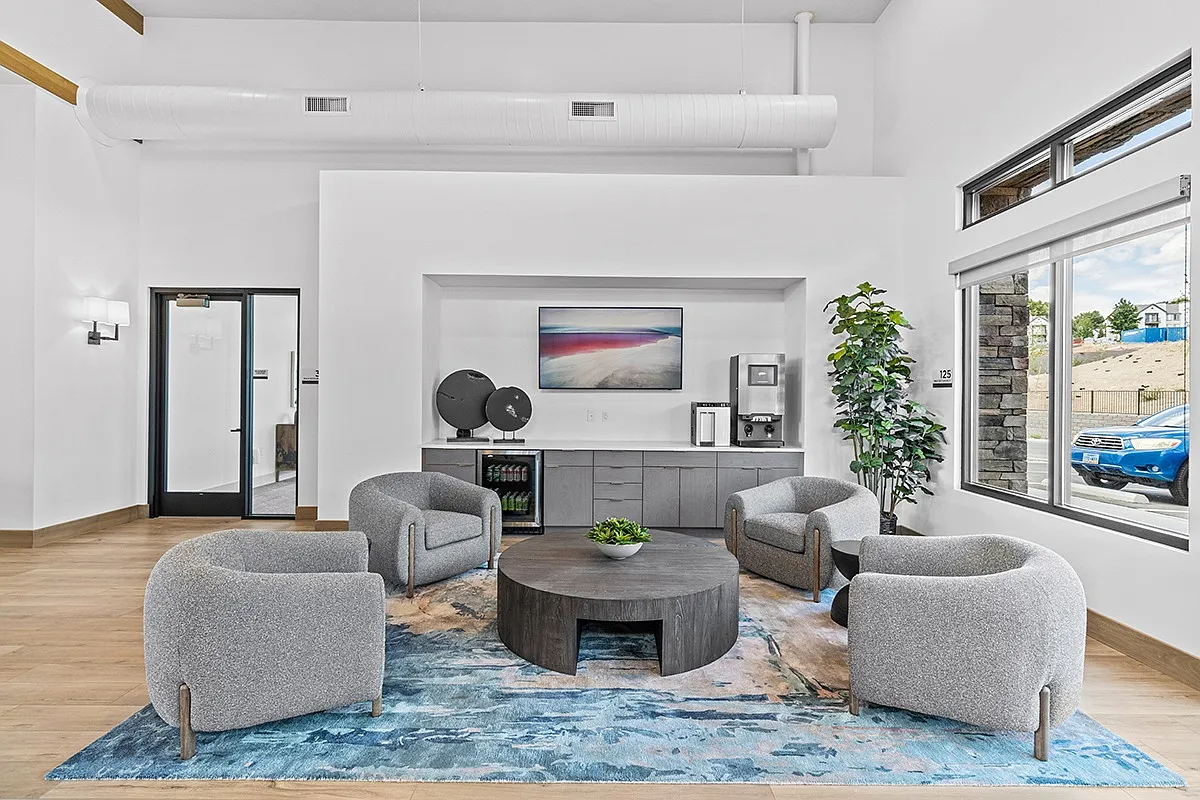 The Retreat Luxury Apartments — Photo 2