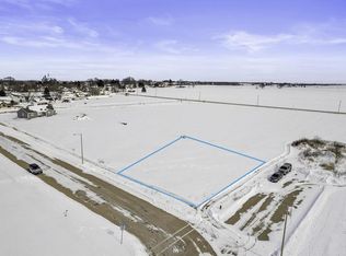 476 Nickolas St #15, Randolph, WI 53956