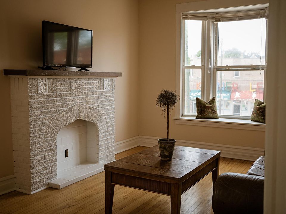 1st image of 3505 W Fullerton Ave