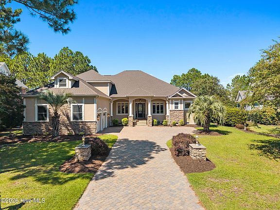 3rd image of 3858 Ridge Crest Drive