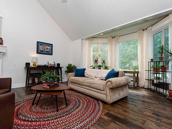 3rd image of 2343 W Dearborn Street