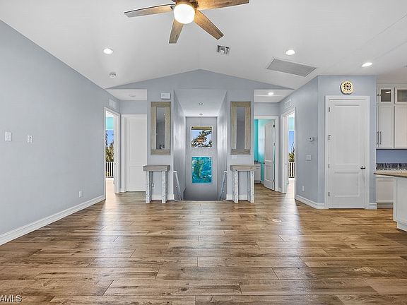 4th image of 5448 Ann Arbor Dr