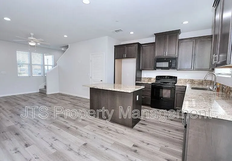 5 Oak Manor Way — Photo 9