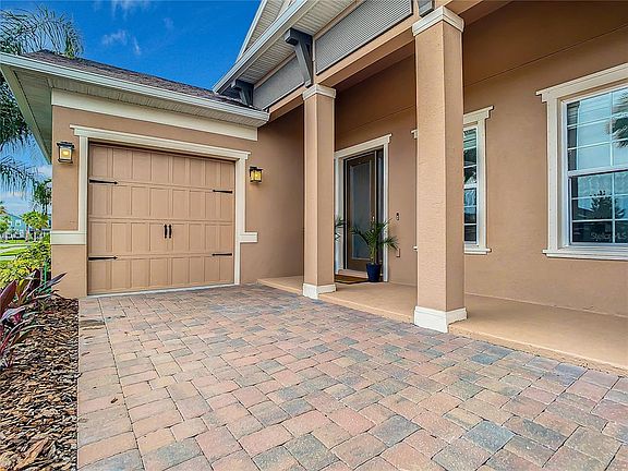 4th image of 11721 Lake Lucaya Dr