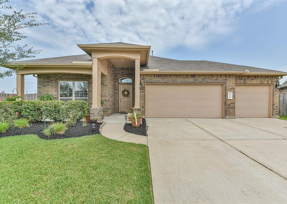 1st image of 22750 Worth Hills Ln