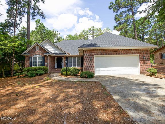 2nd image of 65 St Andrews Drive