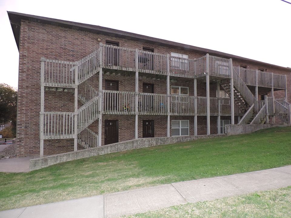 1st image of 502 W Clark St APT 7