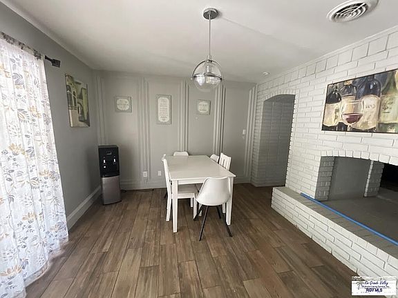 2nd image of 2921 Cypress Dr