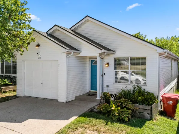 114 Coconut Grove Dr, Nicholasville, KY 40356