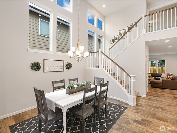 3rd image of 18917 106th Avenue Ct E