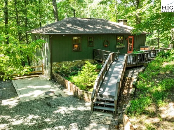 121 Sweetleaf Lane, Deep Gap, NC 28618