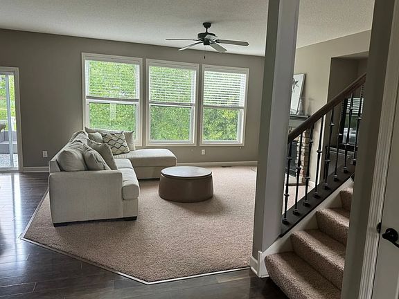 3rd image of 3389 Ridgestone Way