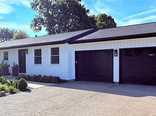 1090 Fairview Rd, Zanesville, OH 43701