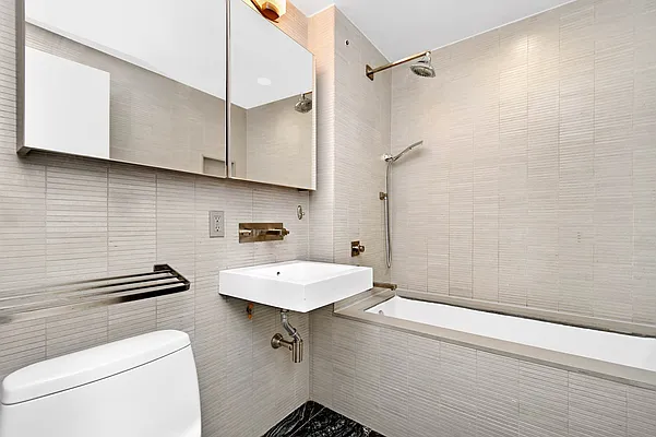 Rented by Compass | media 9