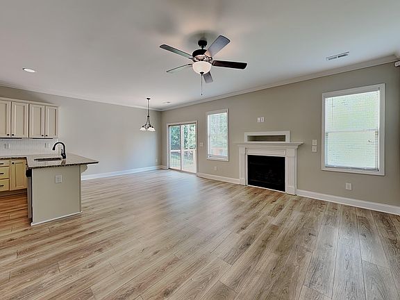 2nd image of 3100 Matthew Ridge Dr