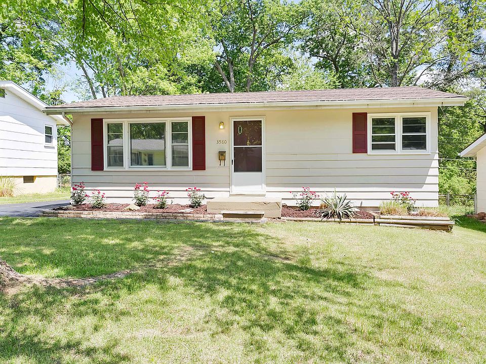 2nd image of 3580 Valleywood Dr