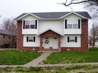 409 W Dunn St, Monett, MO 65708