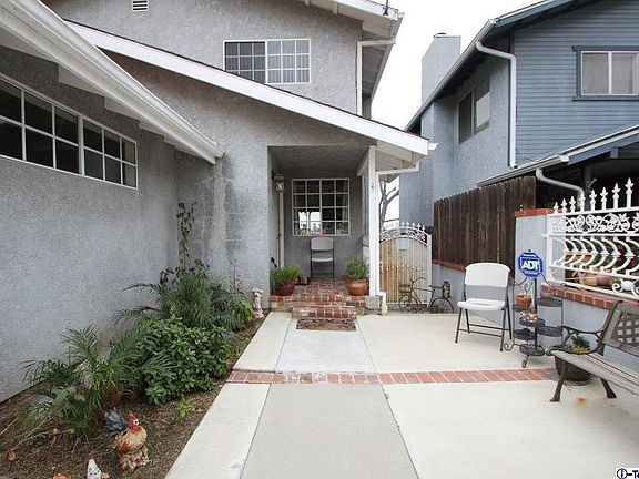 3rd image of 10619 Mather Ave