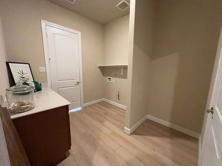 5602 Caracara St — Photo 19