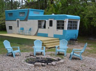 9009 Mann Ln, Montgomery, TX 77316