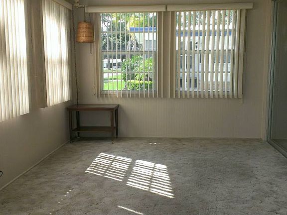 4th image of 427 Palo Verde Dr