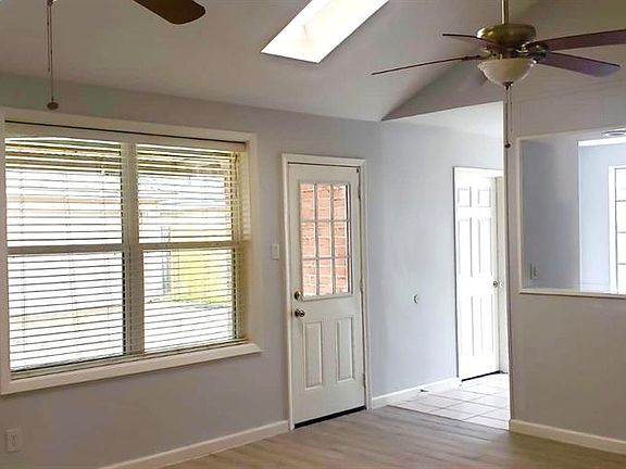 2nd image of 21406 Park Downe Ln