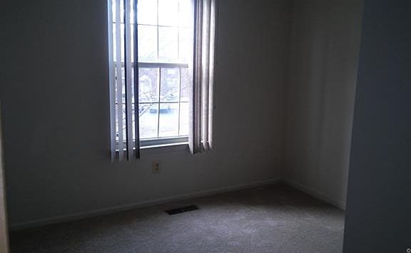 5th image of 4906 Finnegan Ct #4906