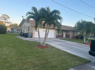 4983 Dolphin Dr, Lake Worth, FL 33463