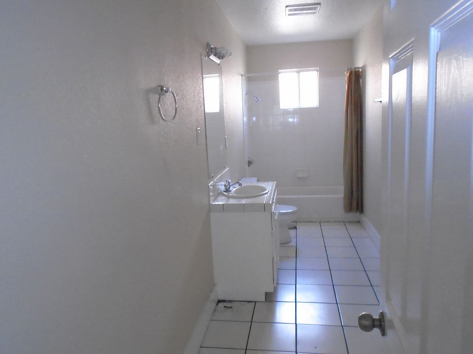 1st image of 1707 W 81st St #1