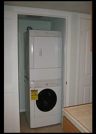 Washer/Dryer In Unit
