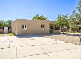 1145 Circle Dr, Las Cruces, NM 88005