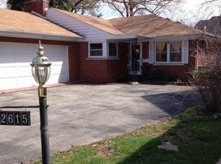 2615 Lake Ave, Wilmette, IL